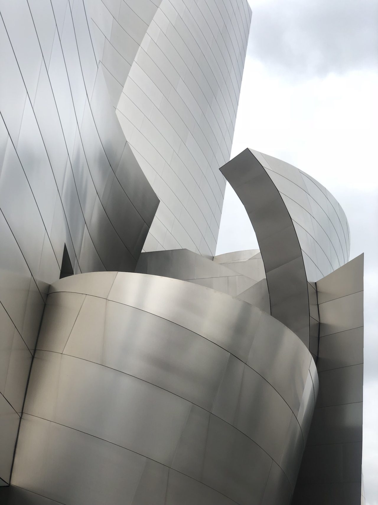 disney opera house los angeles architecture sculpture public art Monolit TLM Budownictwo Warszawa
